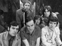 Κόψτε τα τραγούδια Monty Python online δωρεαν.