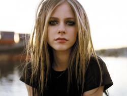 Κατεβάστε ήχους κλήσης των Avril Lavigne δωρεάν.