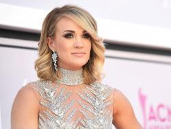 Κόψτε τα τραγούδια Carrie Underwood online δωρεαν.