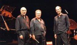Κόψτε τα τραγούδια Jacques Loussier Trio online δωρεαν.